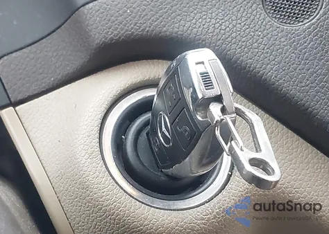 2011 Mercedes-Benz C 300 Luxury 4Matic/Sport 4Matic from USA, damaged, VIN WDDGF8BB3BR142048